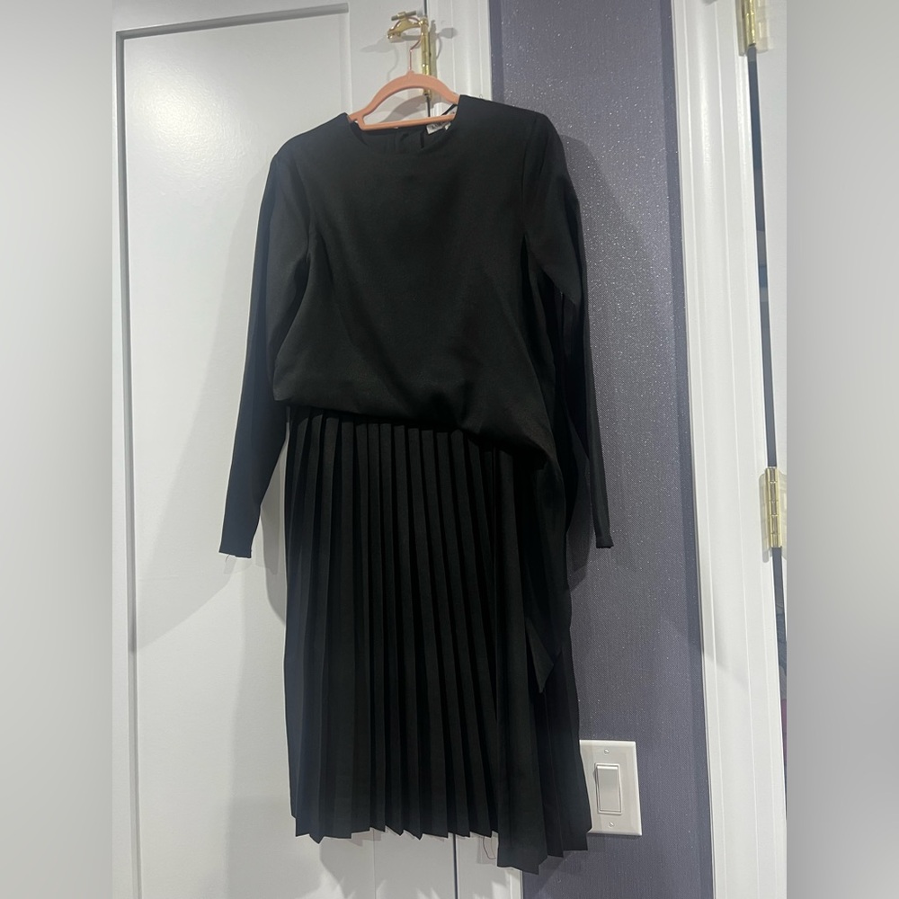 Chic Black Long Sleeve Dress